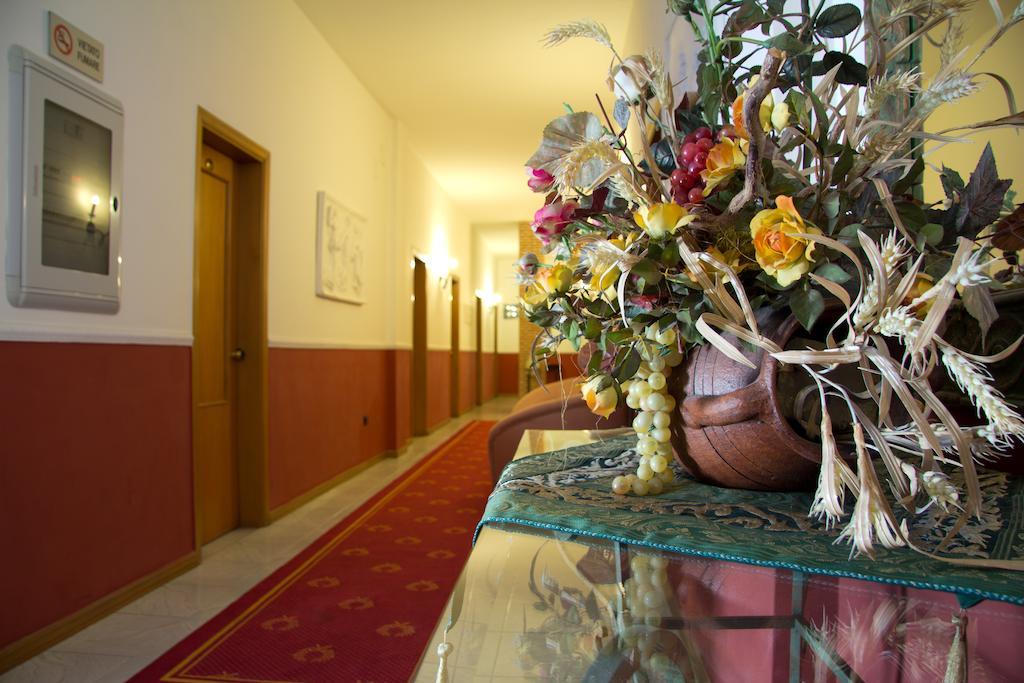 Hotel Degli Amici Pompei Exterior foto